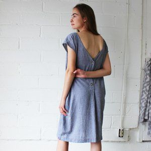 Esby REVERSIBLE Caroline Shift Dress in Chambray, size S
